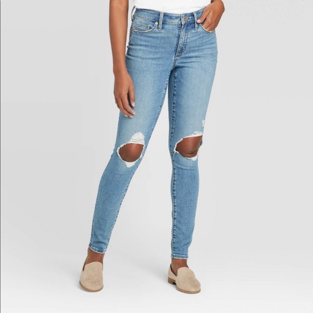 🎁Woman’s jeans - Picture 1 of 3
